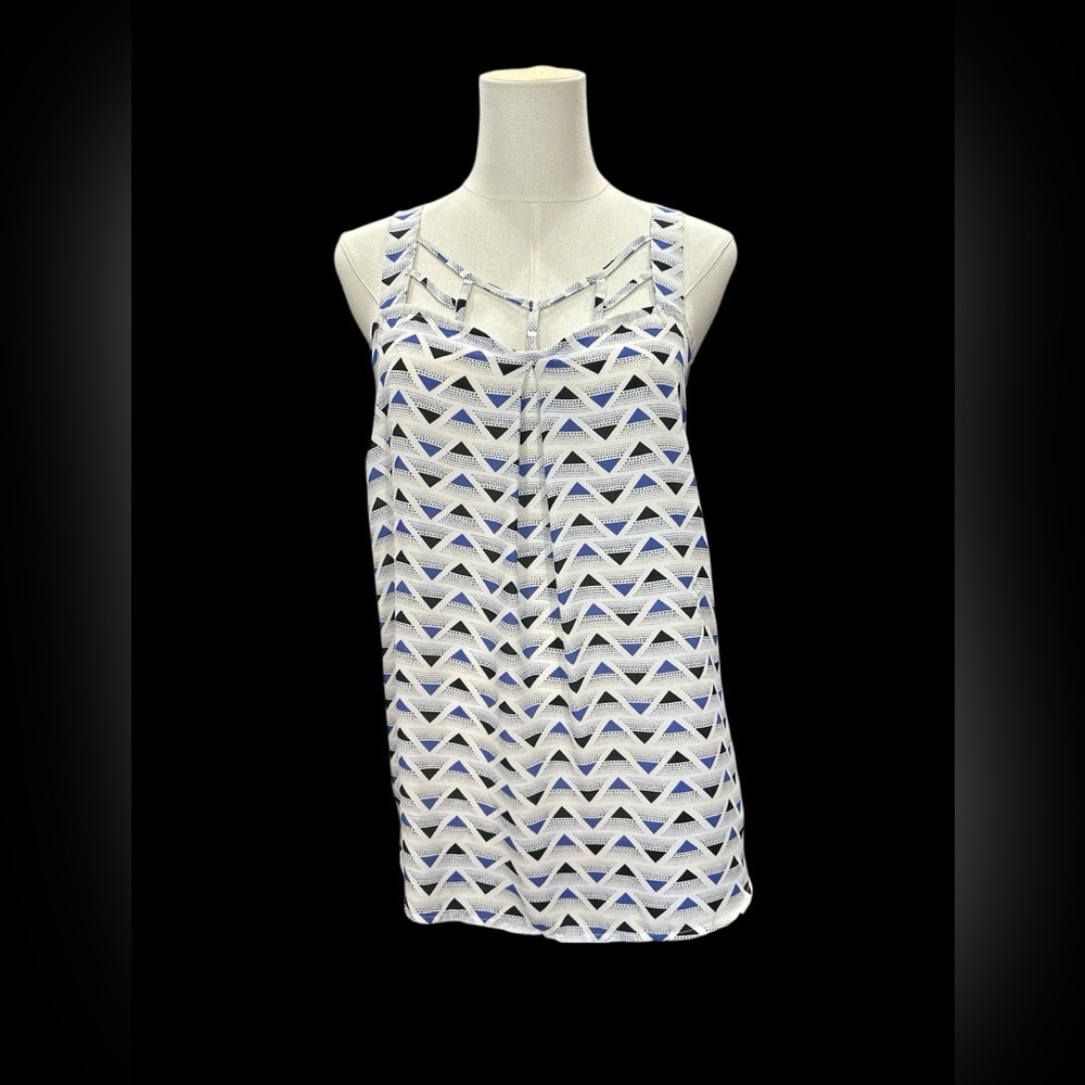 Maurice’s Women’s Sleeveless Top with Geometric Patterns Size: M